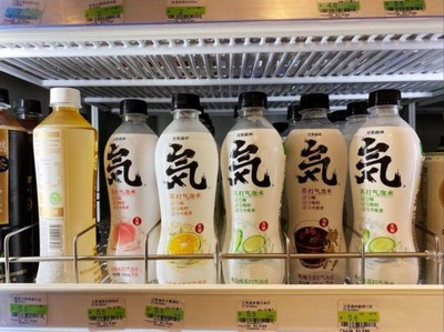 “三无”饮料凭什么卖得那么好？背后藏着什么玄机？